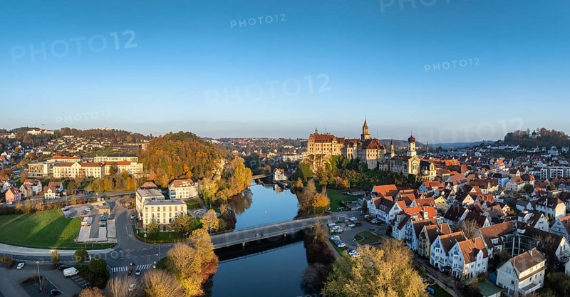 Aerial view, panorama of the town of Sigmaringen with the Hohenzollern castle, a sight and tourist attraction above the old town and the Danube with autumnal vegetation, Danube valley, district of Sigmaringen, Baden-Württemberg, Germany, Europe