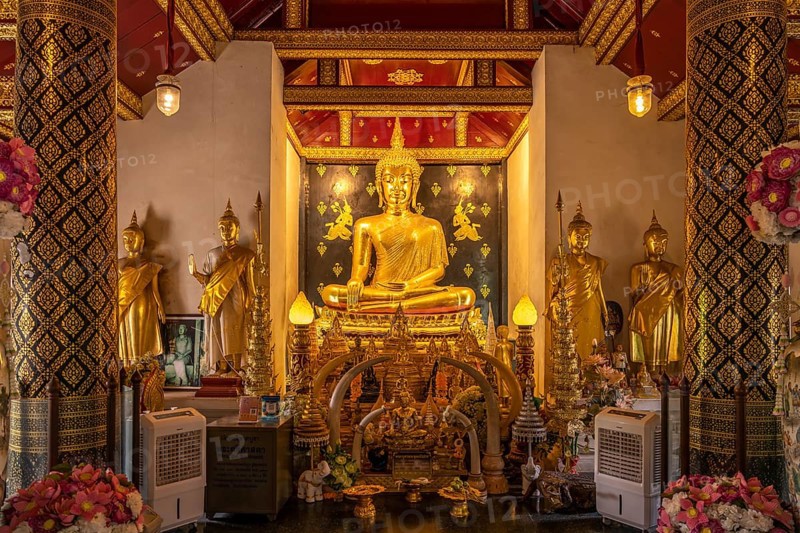 Golden Buddha statue in the temple Wat Phra Si Rattana Mahathat, Phitsanulok, Thailand, Asia