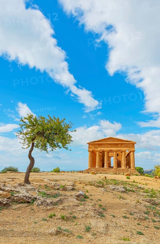 Temple of Concordia, Valley of Temples, Agrigento, Sicily, Italy, Europe