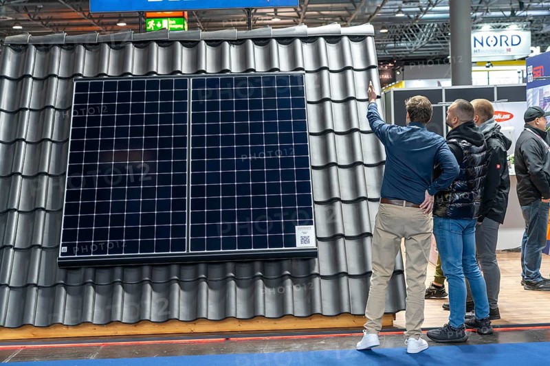 Solar Solutions Düsseldorf trade fair, over 250 international exhibitors present products and services from the solar industry, smart storage, EV charging and green HVAC to a trade audience of users and dealers, Düsseldorf, North Rhine-Westphalia, Germany, Europe