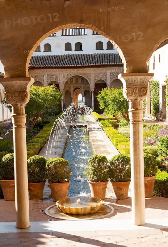 Patio de la Acequia, Court of the water Channel, Generalife palace gardens, Alhambra, Granada, Spain, Europe
