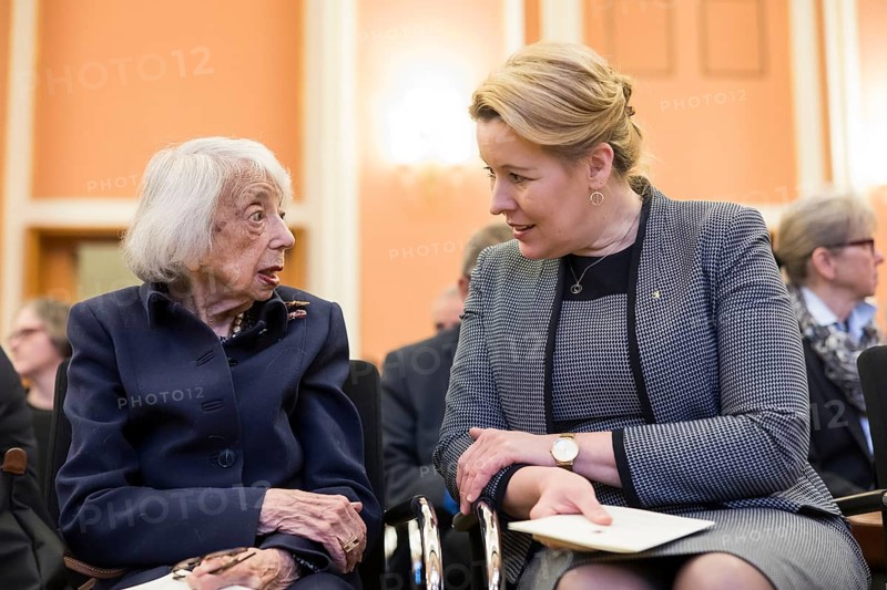 Margot Friedländer (Holocaust survivor) and Franziska Giffey (Senator for Economics, Energy and Public Enterprises) at the awarding of honorary citizenship to Friede Springer at Rotes Rathaus, Berlin, 26 February 2025