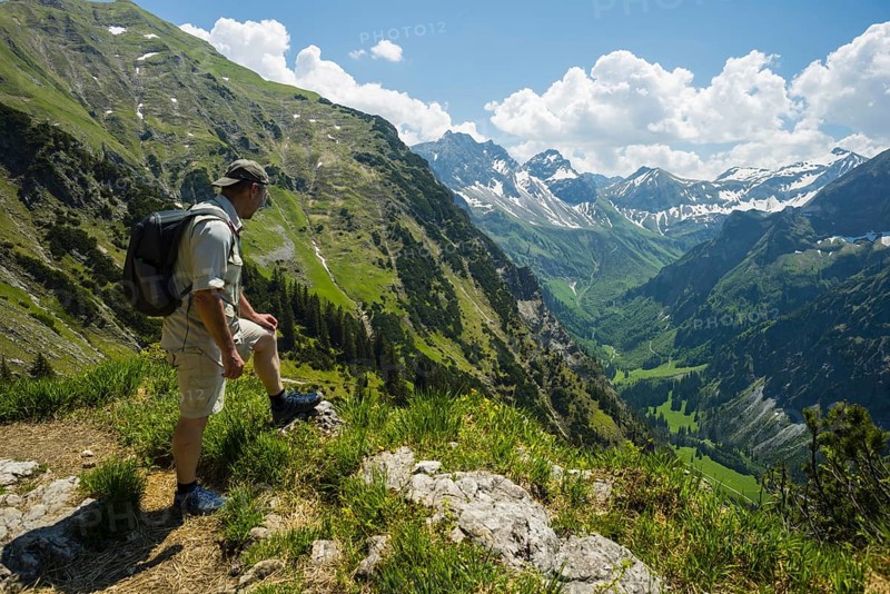 Panorama from the gliding path into the rear Oytal valley and the Kaeseralpe basin, Allgäu Alps, Allgaeu, Bavaria, Germany, Europe