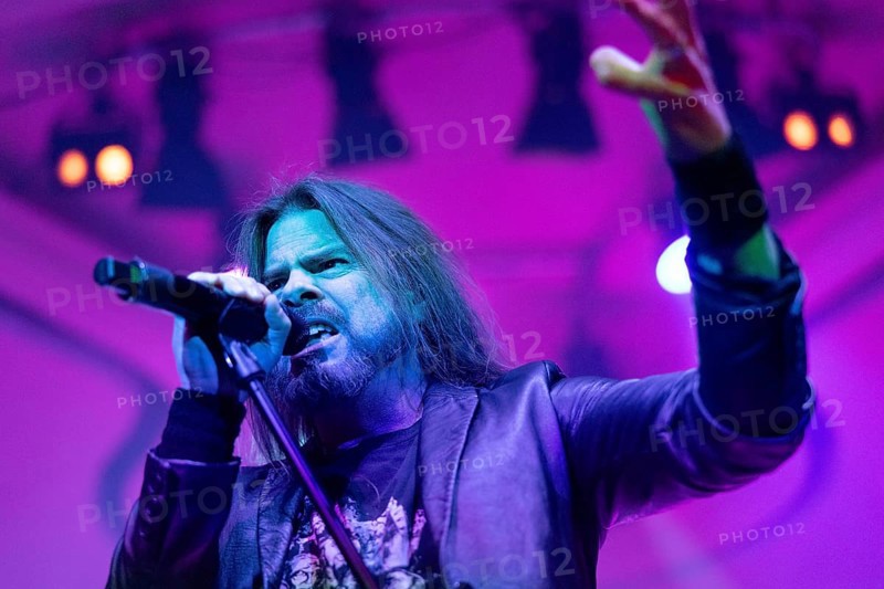 Todd La Torre, lead singer of Queensrÿche, live on The Origins Tour EU/UK 2025 at Metropol Berlin on 26/02/2025