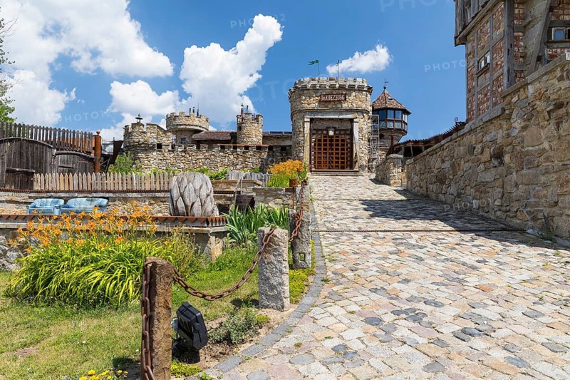 Newly built castle in the style of a Slavic castle, Jakubzburg in Mortka, Lohsa, Saxony, Germany, Europe