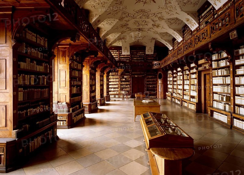 Abbey library, magnificent library with furniture by Heinrich Johann Holdermenn and stucco by Giovanni Mario Antonio Tencella, St., Sankt, Saint