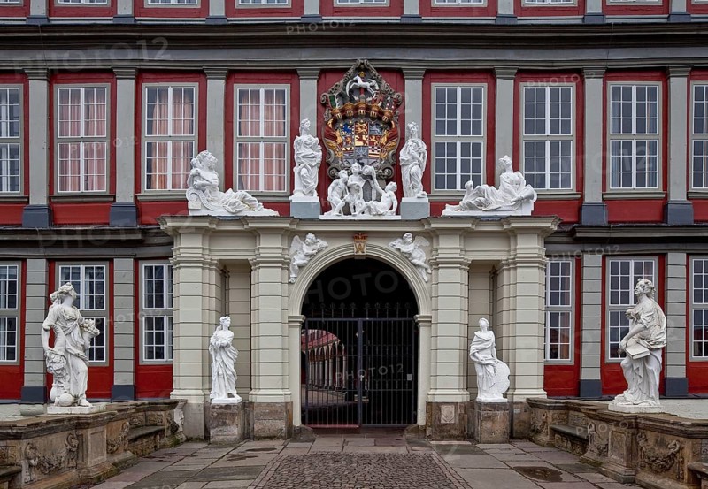 Wolfenbüttel Palace portal façade partial view present appearance 1714-17 by Hermann Korb sculpture by Franz Finck