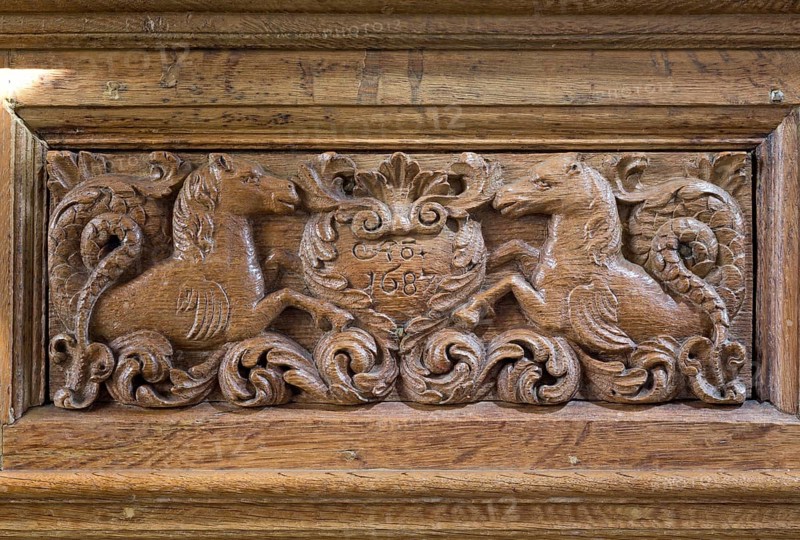 Jakobikirche, pews in the nave, carvings from the 17th century, coat of arms and Pegasus, St., Sankt, Saint