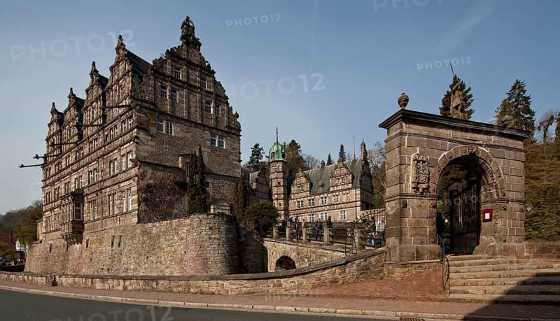 Hämelschenburg b Hameln Castle of the Klencke family 75099 left south wing 1597-99 centre north-west stair tower and north wing 1588 right bridge gate 1613