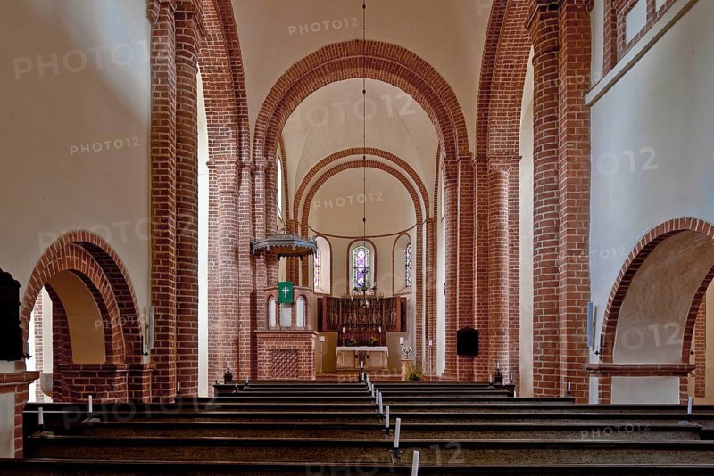 Arendsee Altmark Monastery church 87777 completed around 1208 Interior facing east Carved altar around 1375 Pulpit 1850