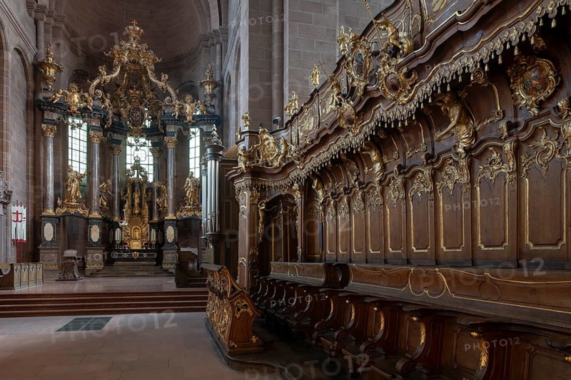 Worms, St Peter's Cathedral, east choir with altar by Balthasar Neumann and choir stalls by Franz Anton Hermann 1755-1759