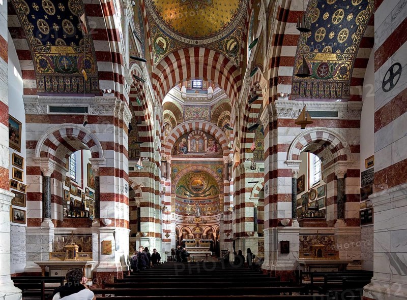 Interior facing east, 1853-74 by Henri-Jacques Espérandieu and Henri Revoil, St., Sankt, Saint