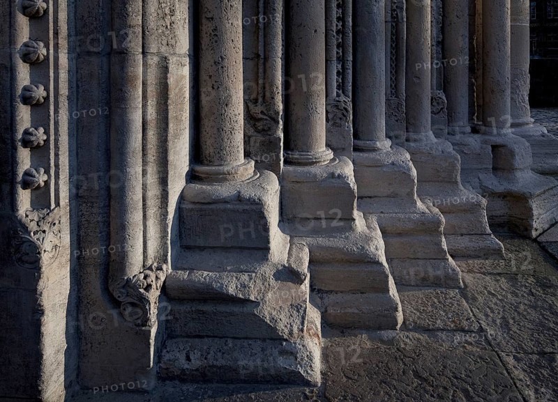 West portal, column bases on the right jamb, St., Sankt, Saint