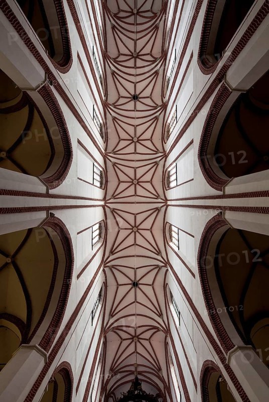 Vaults in the nave, built 1370-1420, height 30 m, St., Sankt, Saint