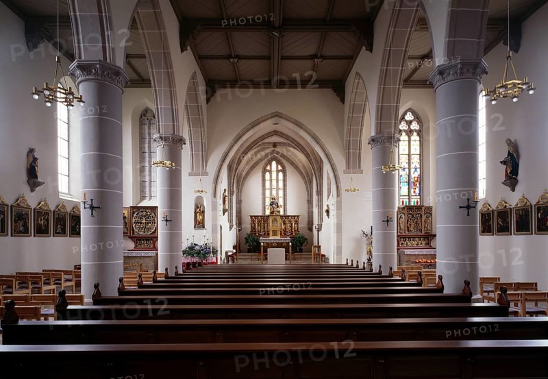 Interior view of the Liebfrauenmünster facing east, St., Sankt, Saint