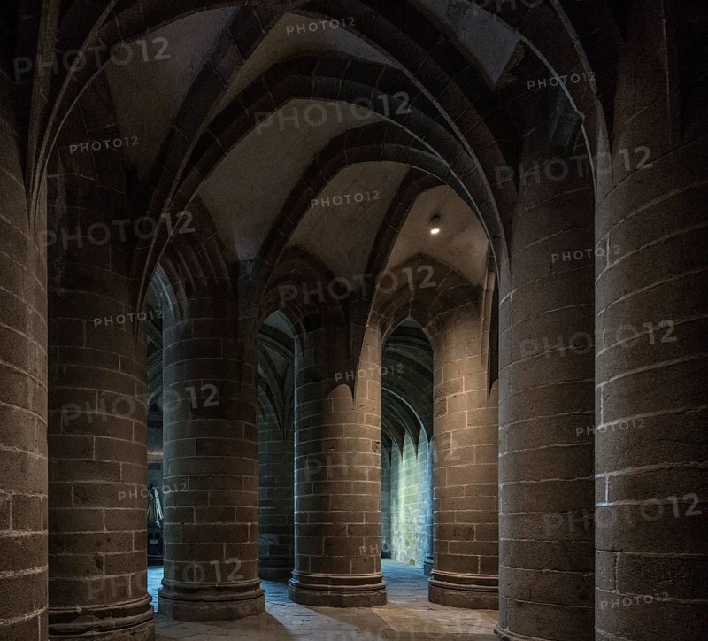 Mont-Saint-Michel, monastery mountain, crypt of the massive columns built in the middle of the 15th century under the choir of the abbey church, St., Saint, Saint