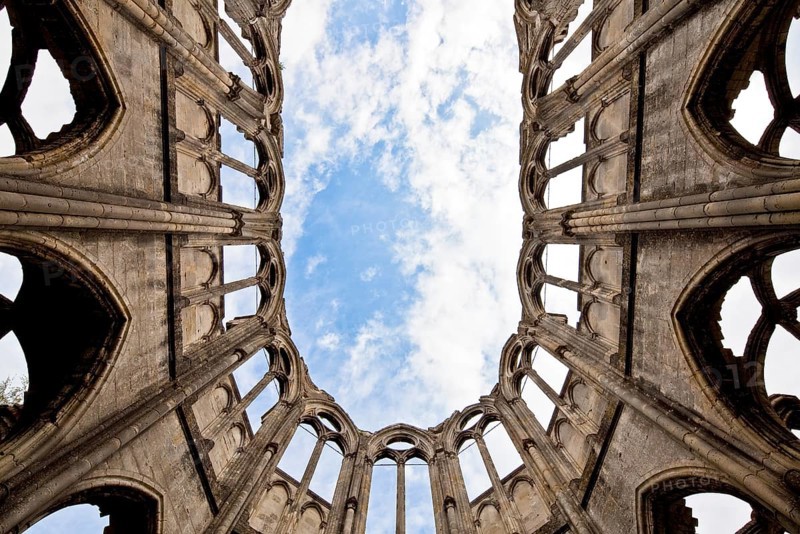 Cistercian abbey mid 13th century, church ruins choir, central view to the clerestory windows, St., Sankt, Saint