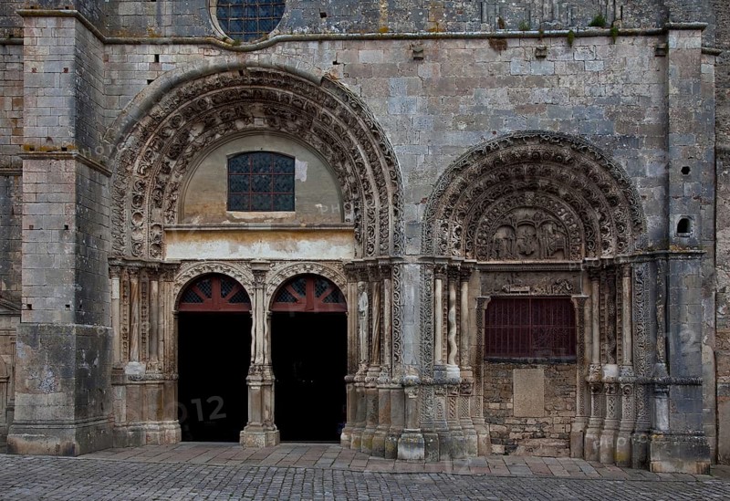 Consecrated in 1106, south and centre west portal, around 1150, St., Sankt, Saint