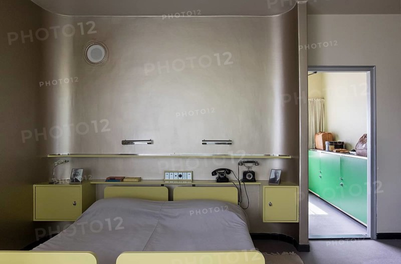 Built 1932-1933 by Brinkman & Van der Vlugt, bedroom on the 2nd floor