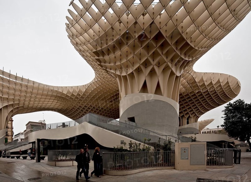 Seville, Metropol Parasol. Architect Jürgen Mayer H.2011 erected above the Plaza de la Encarnaci