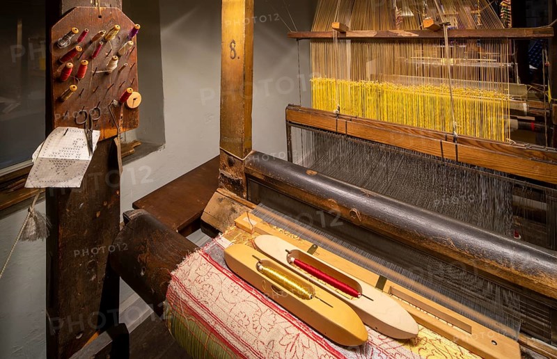 Krefeld, House of Silk Culture, former Hubert Gotzes parament weaving mill, now a museum. Weaving room with Jacquard hand looms