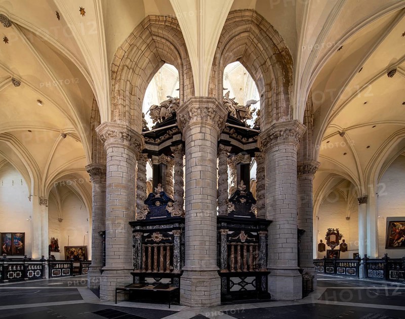 Antwerp, St James' Church (Dutch: Sint-Jacobskerk), ambulatory