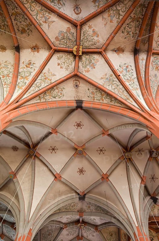 Vaults in the side and centre aisles, St., Sankt, Saint