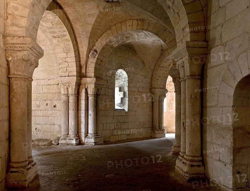 Saint-Aignan, collegiate church, crypt, portal to the ambulatory. The current Saint-Aignan church was built between the beginning of the 11th and the beginning of the 13th century on the site of a 9th century chapel. The chapel had received relics of St Anianus, Bishop of Orléans, and had become a much-visited pilgrimage site. The church originally had a foundation, St., Saint, Saint