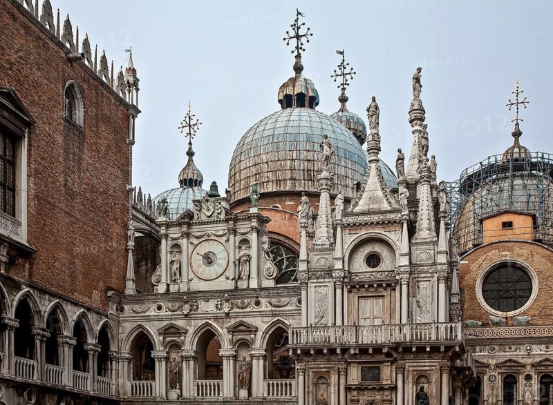 Italy Venice Doge's Palace -102 Inner courtyard north side left west wing centre Arco Foscari overlooked by St Mark's Basilica