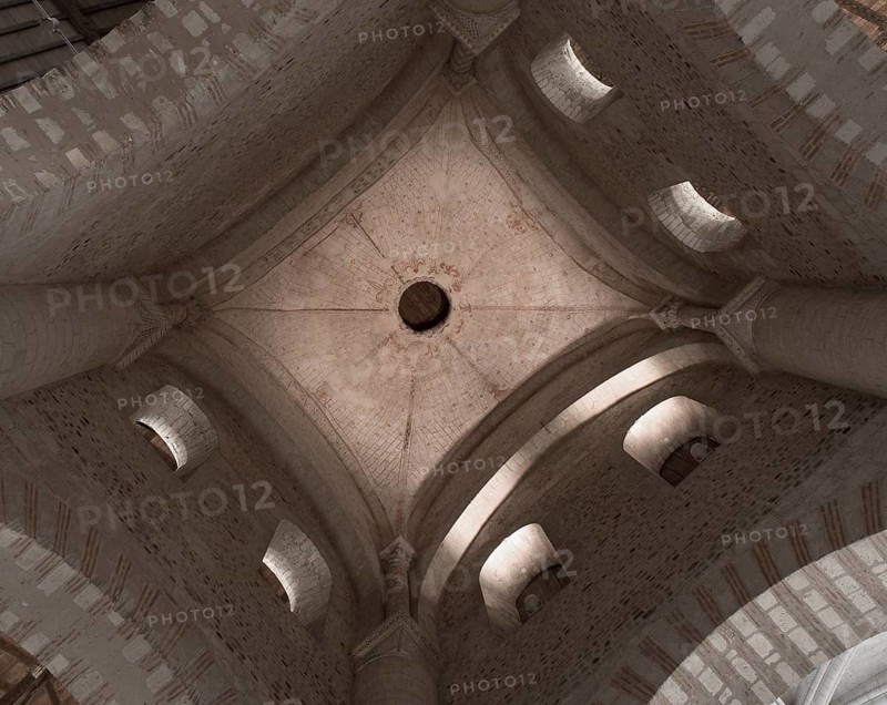 Angers. Collegiate church of St Martin. Today a museum. View into the crossing. Vault, St, Saint, Saint