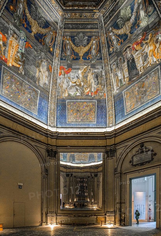 Venice, Biennale grounds, Central Pavilion built 1894-95 by Enrico Trevisanato, dome painting THE NEW CIVILIZATION 1909 by Galileo Chini