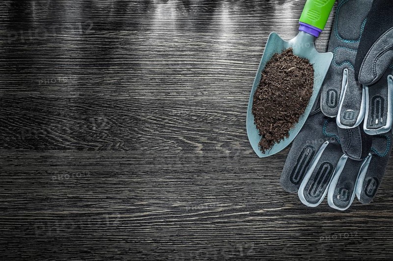 Agriculture hand spade fertile soil safety gloves