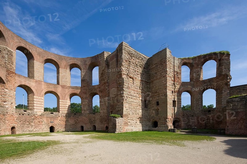 Remains of the bath palace, so-called Great Emperor type, towards the end of the 3rd century, main apse, wall remains