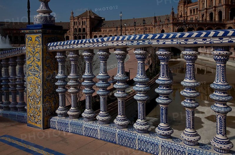 Buildings of the Ibero-American Exhibition 1929 Ceramic balustrade on a bridge