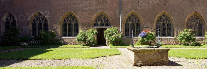 Cloister, Fountain, St., Saint, Saint