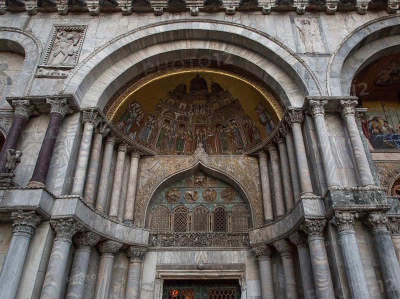 Italy Venice St Mark's Basilica -234 north west portal Porta di San Alippio Mosaic Transfer of the relics of St Mark to St Mark's Basilica around 1265