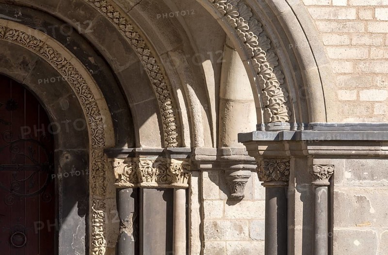 Marienhof (cloister), south portal of the abbey church