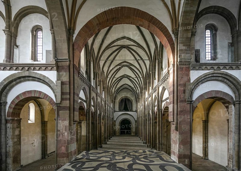 Magdeburg Kloster Unser Lieben Frauen 3755 Church interior View from the choir to the W into the nave right and left inner parts of the transept west wall, St., Sankt, Saint