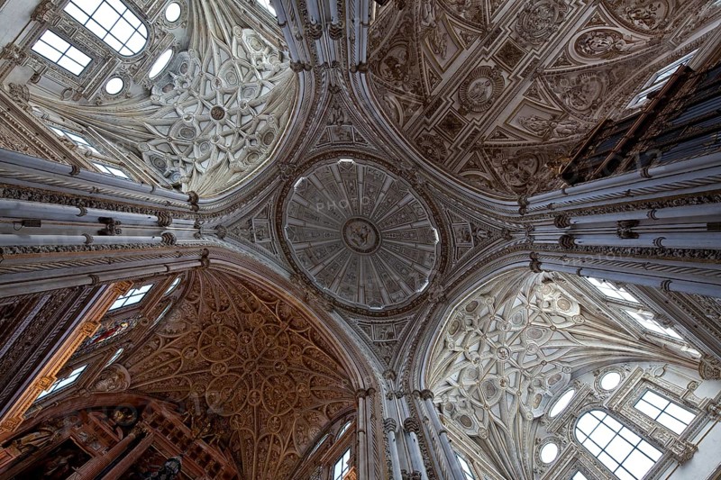 Mezquita-Catedral de Córdoba, vault of the cathedral, architect: H. Ruiz, Juan de Ochoa, St., Saint, Saint