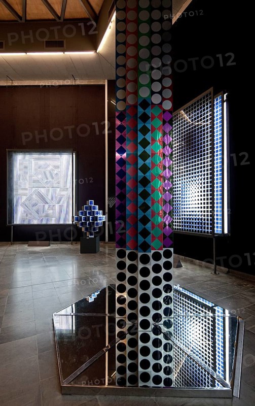 Aix en Provence, Vasarely MuseumBuilt 1973-76 Op-Art - light installations and glass and mirror objects around 1975 left Obj No 116 right back Obj No 118