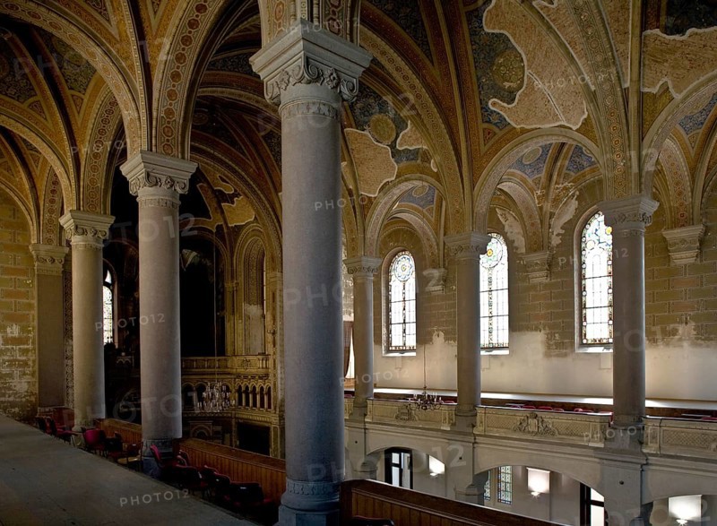 Czech Rep Plzen/Pilsen. The Great Synagogue in Pilsen is Europe's second largest synagogue (after the Great Synagogue in Budapest) and the third largest in the world. It was designed by architect Emanuel Klotz in Moorish-Romanesque style. The foundation stone was laid in December 1888 and the building was completed in 1893. Inside. Longitudinal view at gallery level