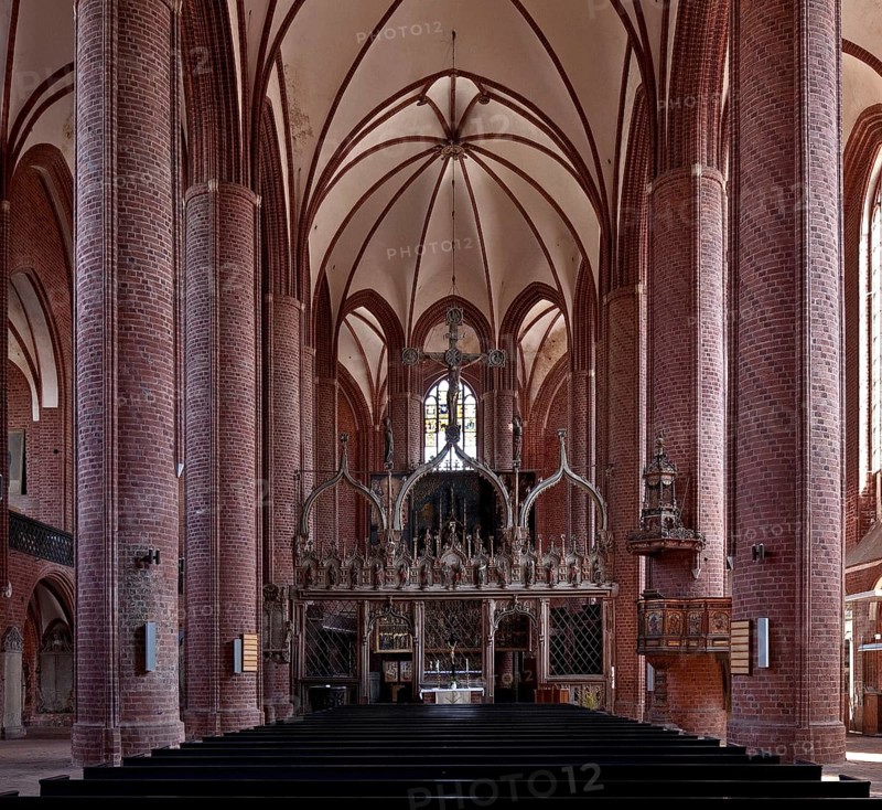 Interior facing east, 15th century, St., Sankt, Saint