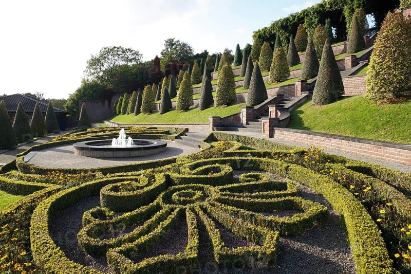 Terraced garden, staircase to the monastery