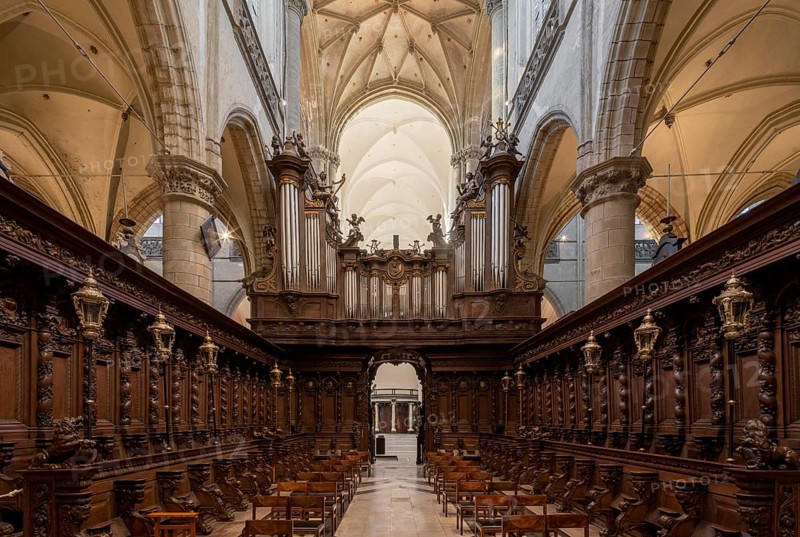 Antwerp, St Jacob's Church (Dutch: Sint-Jacobskerk), choir with choir stalls facing west