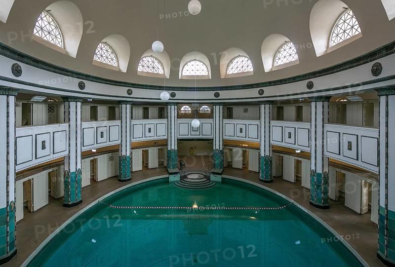 Hall S Schimmelstraße 1 Municipal swimming pool Image no. 1941 Women's swimming pool 1912-15 by Wilhelm Jost