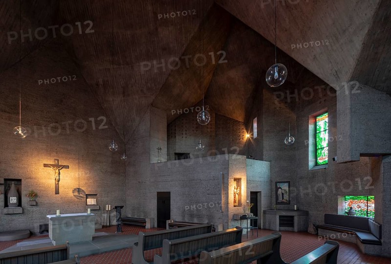 Bergisch-Gladbach, Bethanien Children's and Youth Village, chapel, built 1965-1967 by Gottfried Böhm, interior