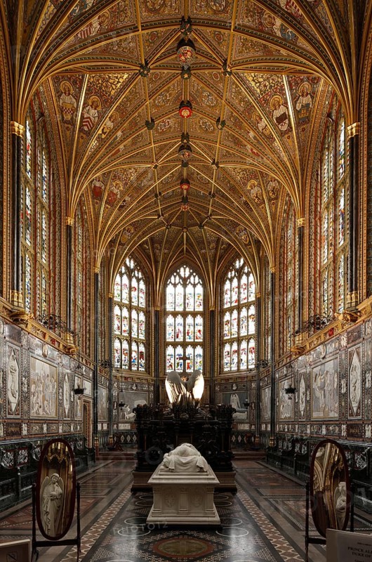 Originally built by Henry III as a burial church, but he was buried in Westminster Abbey. After the death of her man Prince Albert in 1861, Queen Victoria had the church converted into a memorial to him, St., Saint, Saint
