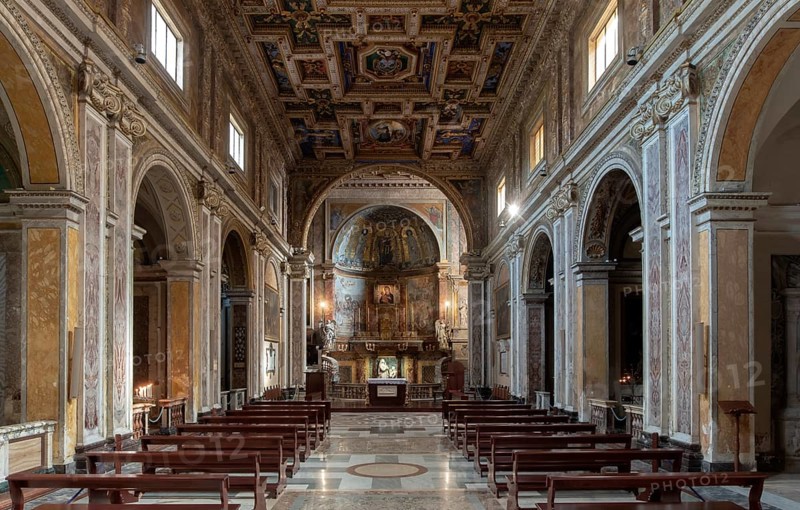 Rome, Roma, Forum Romanum, Basilica Santa Francesca Romana al Palatino, Santa Maria Nova, interior 1608-1615 by Carlo Lombardi, apsis mosaic from the 12th century
