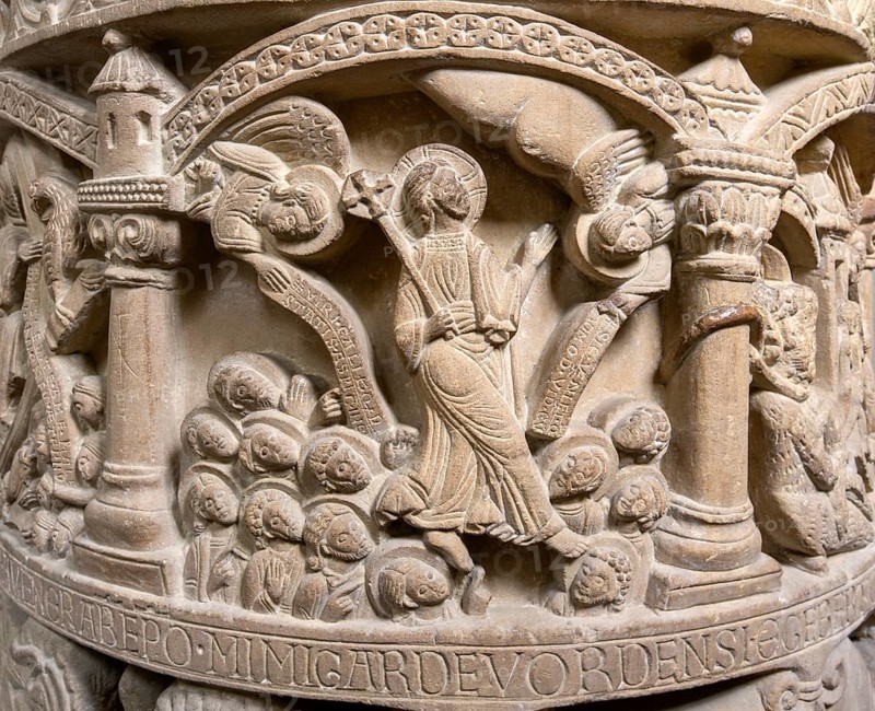 Freckenhorst, Collegiate Church of St Boniface, Romanesque baptismal font, 1st half of the 12th century, Ascension of Christ