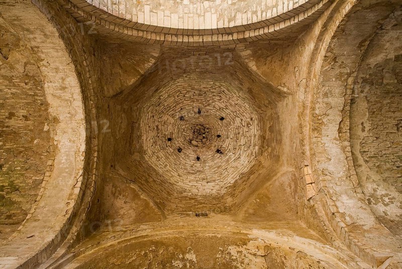 Vault in the crossing, St., Saint, Saint